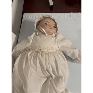 vintage porcelain‎ doll